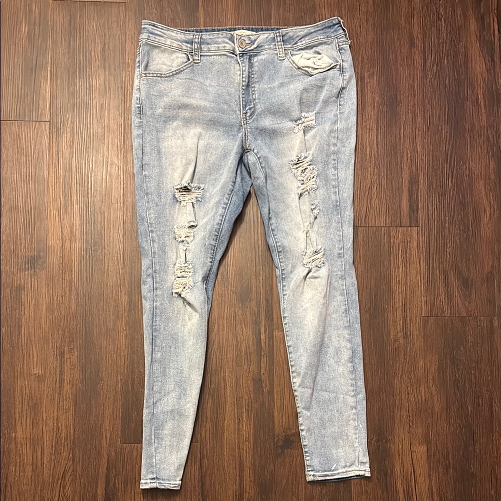 Distressed Light Blue Women's Jeans